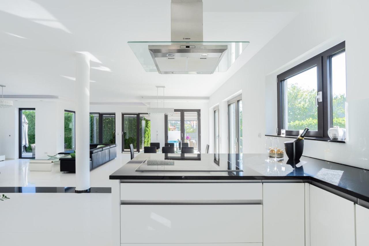 Luxury City Villa Трогир Екстериор снимка