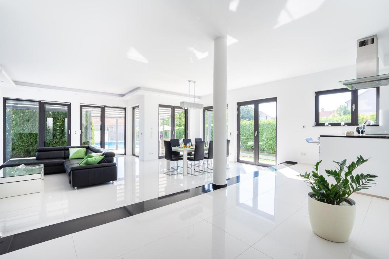 Luxury City Villa Трогир Екстериор снимка