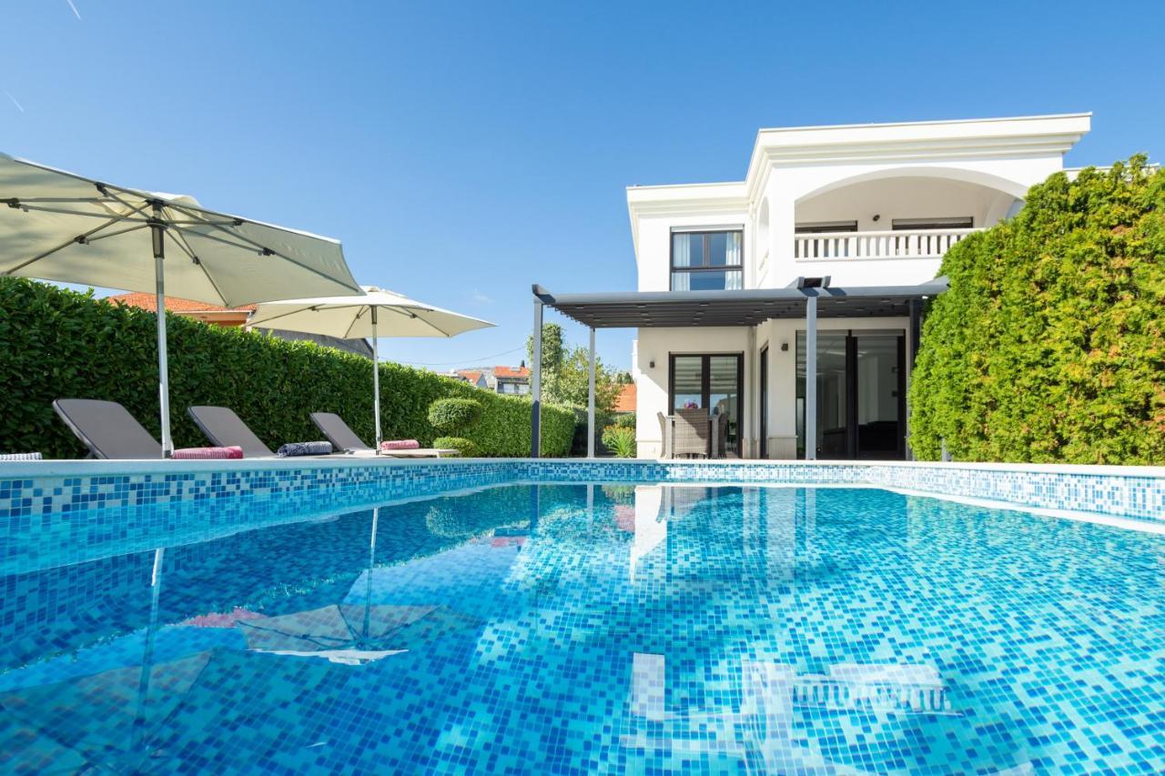 Luxury City Villa Трогир Екстериор снимка