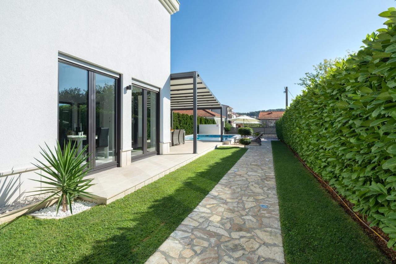 Luxury City Villa Трогир Екстериор снимка
